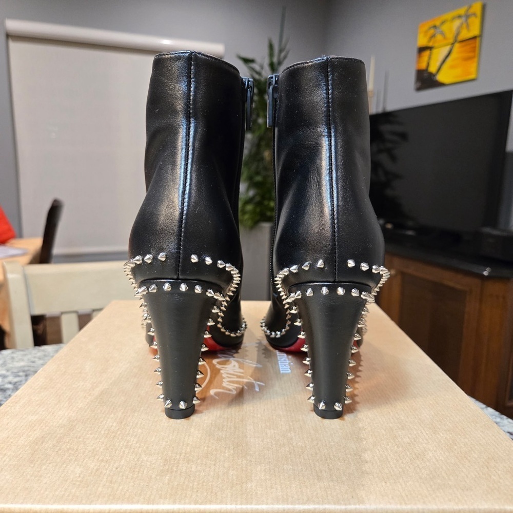 NEW Christian Louboutin Vidura Black Leather Studded Ankle Booties Size 36 - Picture 9 of 13